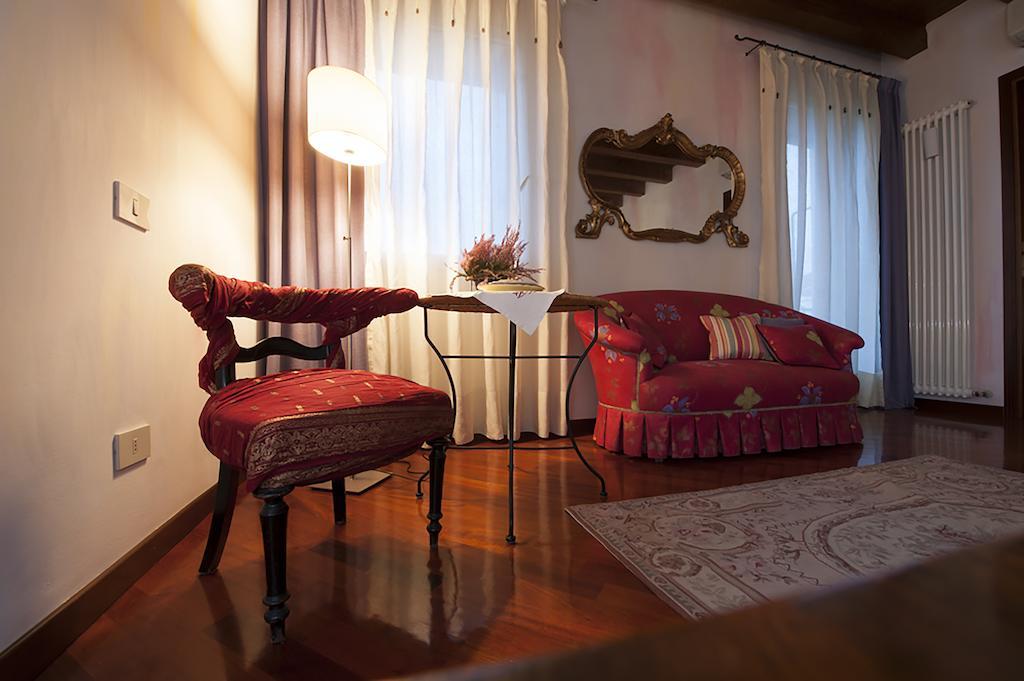 Portico Rosso B&B Vicenza Room photo